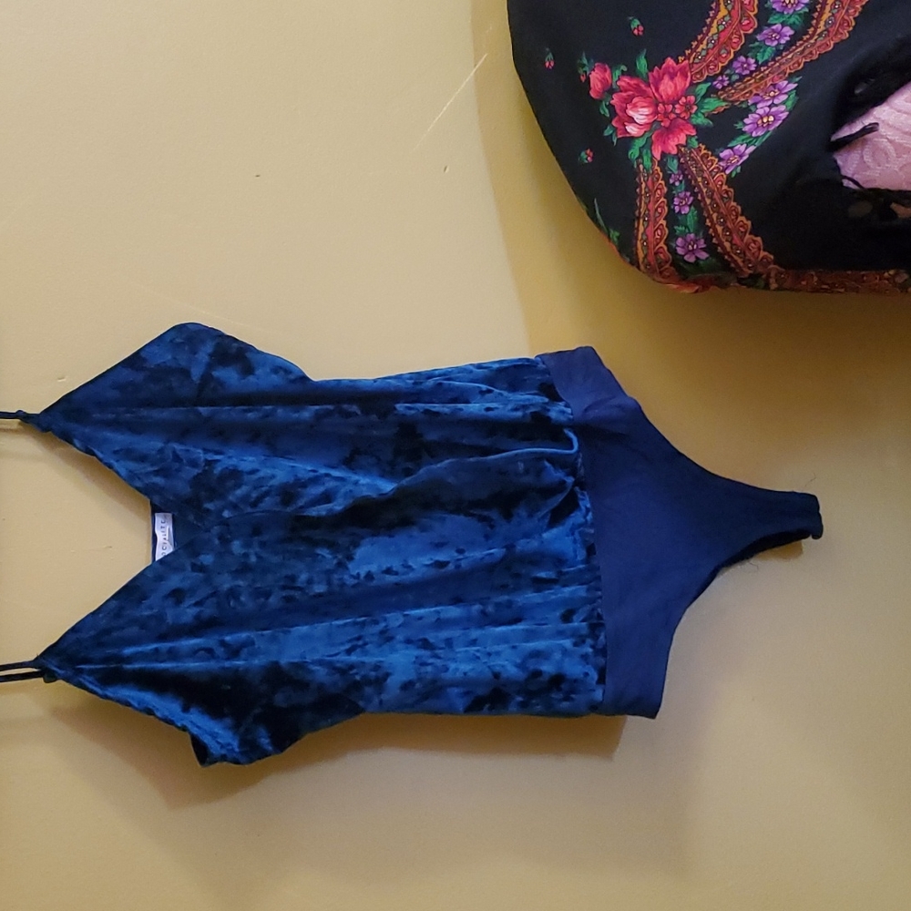 Stunning Royal Blue Velvet Bodysuit💃